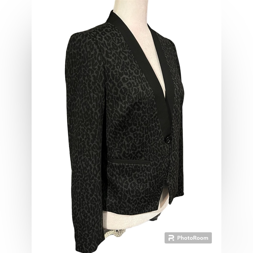 NWT ANN TAYLOR LOFT Black Leopard
Tuxedo Jacket Blazer Size 4 Petite Che… - Picture 4 of 12